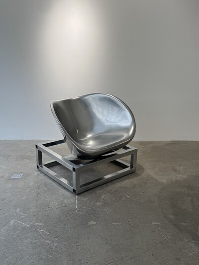 "Please, have a seat" by Waiting For Ideas For Paris Deco Off - © Oddity Paris